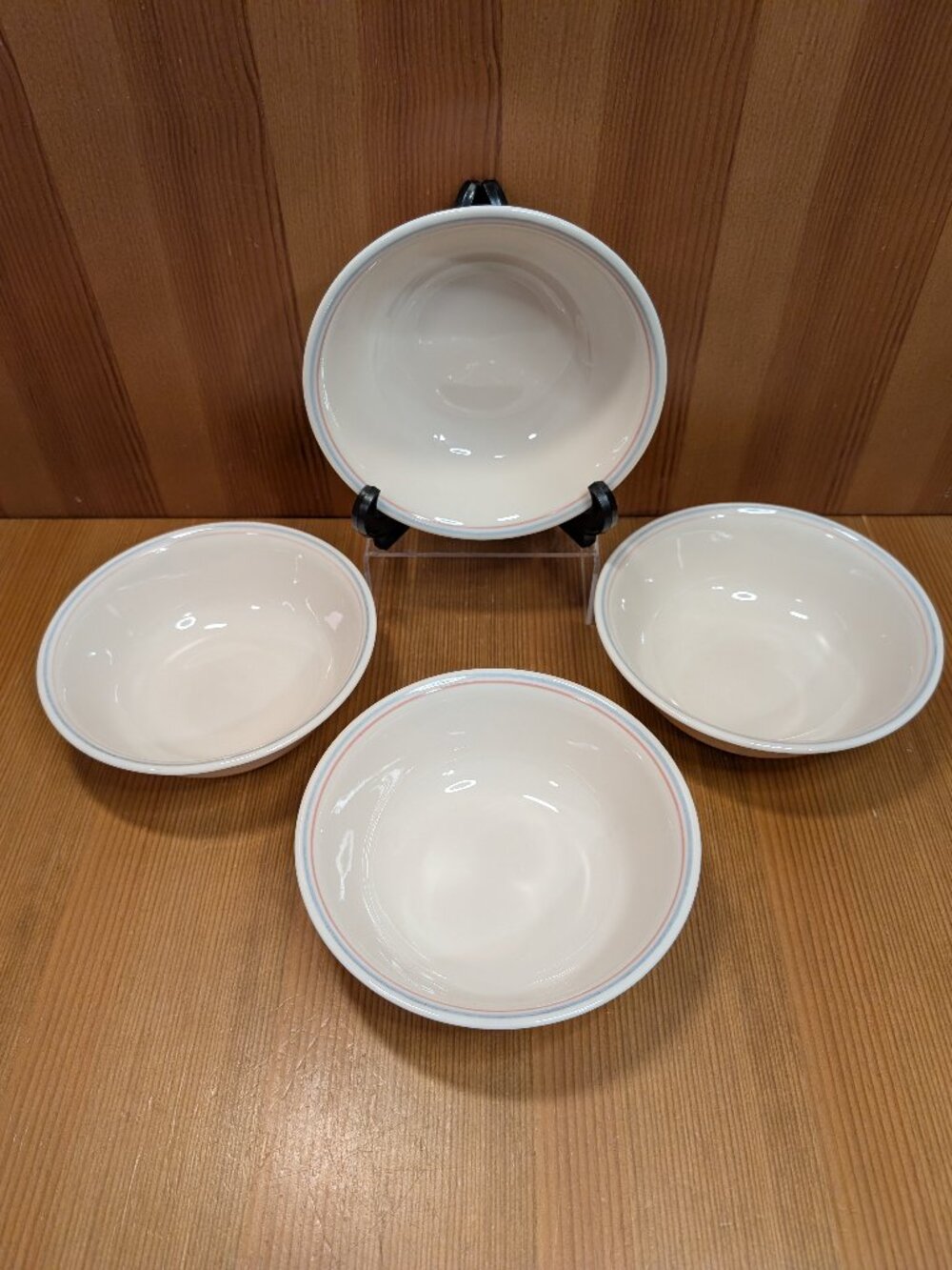 Lot of 4 Corelle ENGLISH BREAKFAST Beige 6.25" Cereal/Salad/Soup Bowls Bowl Set